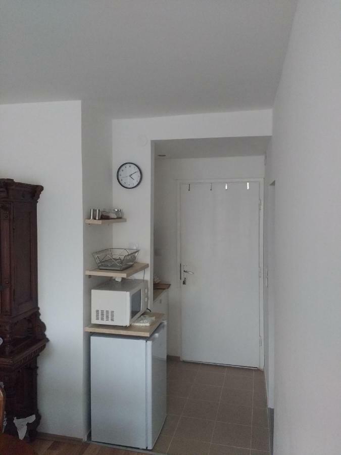 זאגרב Meridian Apartment , 300M To Bus Terminal, Fast Wifi & Airport Transf מראה חיצוני תמונה