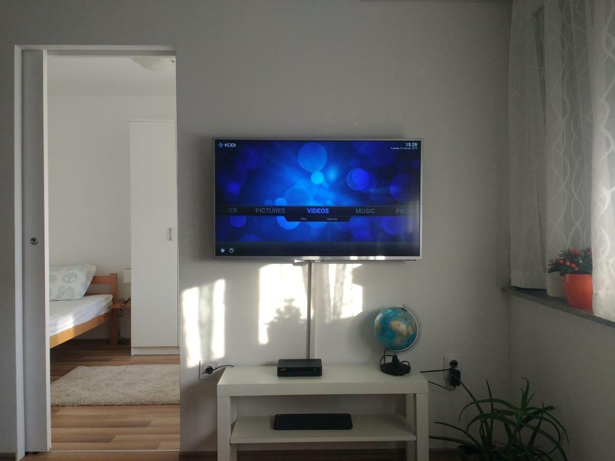 זאגרב Meridian Apartment , 300M To Bus Terminal, Fast Wifi & Airport Transf מראה חיצוני תמונה