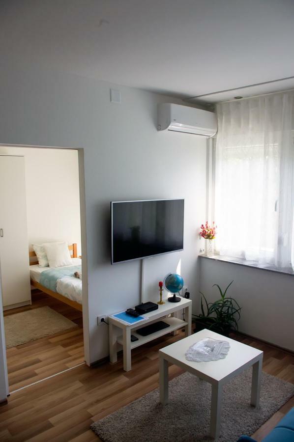 זאגרב Meridian Apartment , 300M To Bus Terminal, Fast Wifi & Airport Transf מראה חיצוני תמונה
